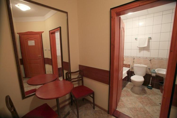 Hotel Dunav Sremski Karlovci Rom bilde